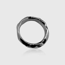 Load image into Gallery viewer, Oceanic Ring (White Gold)