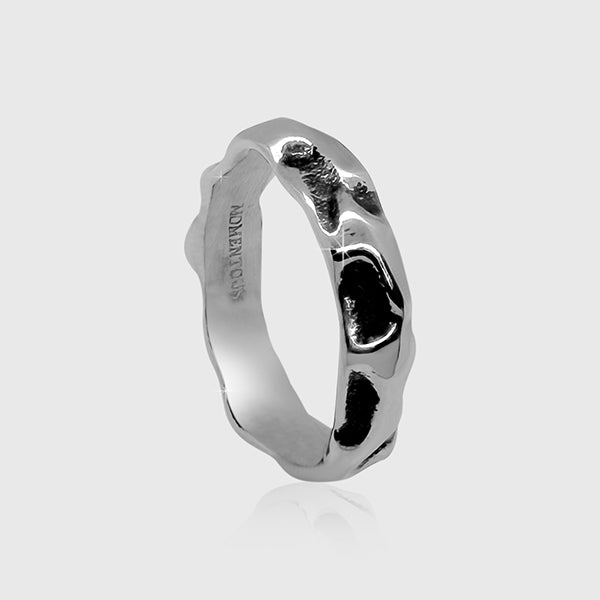 Oceanic Ring (White Gold)